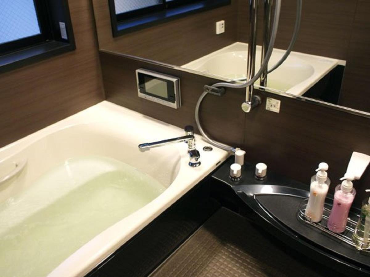 סואיטה Hotel Livemax Budget Esaka מראה חיצוני תמונה