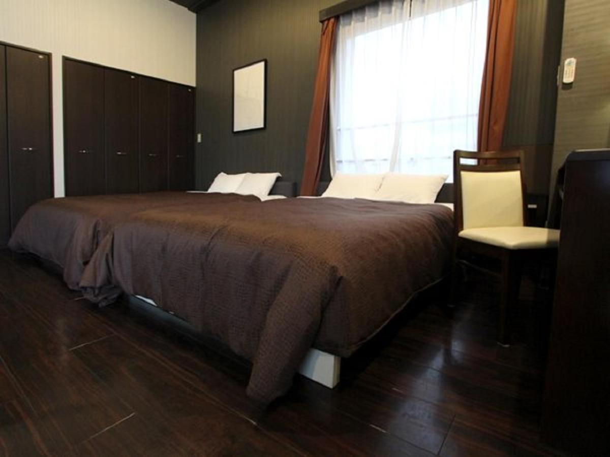 סואיטה Hotel Livemax Budget Esaka מראה חיצוני תמונה