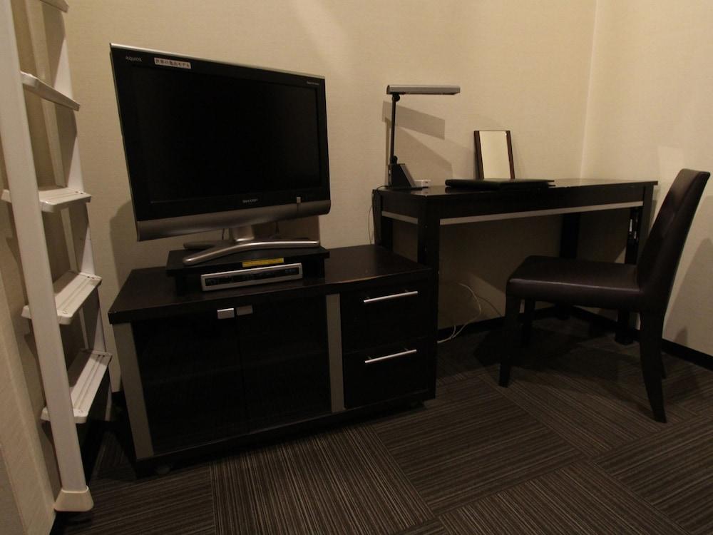סואיטה Hotel Livemax Budget Esaka מראה חיצוני תמונה